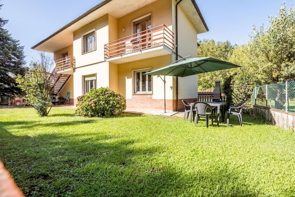 Appartamento Poggio Del Sole ลุคคา ภายนอก รูปภาพ