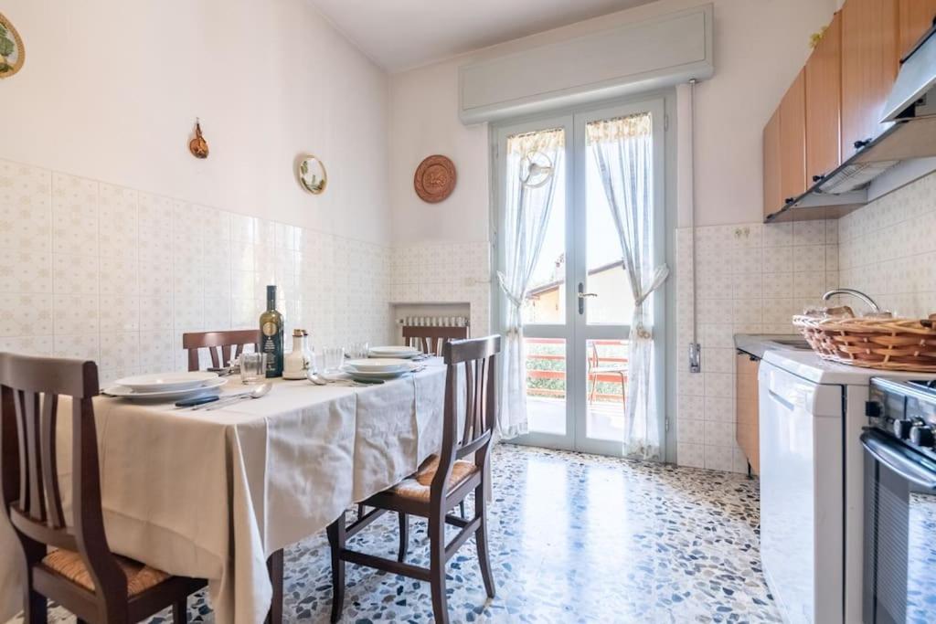 Appartamento Poggio Del Sole ลุคคา ภายนอก รูปภาพ